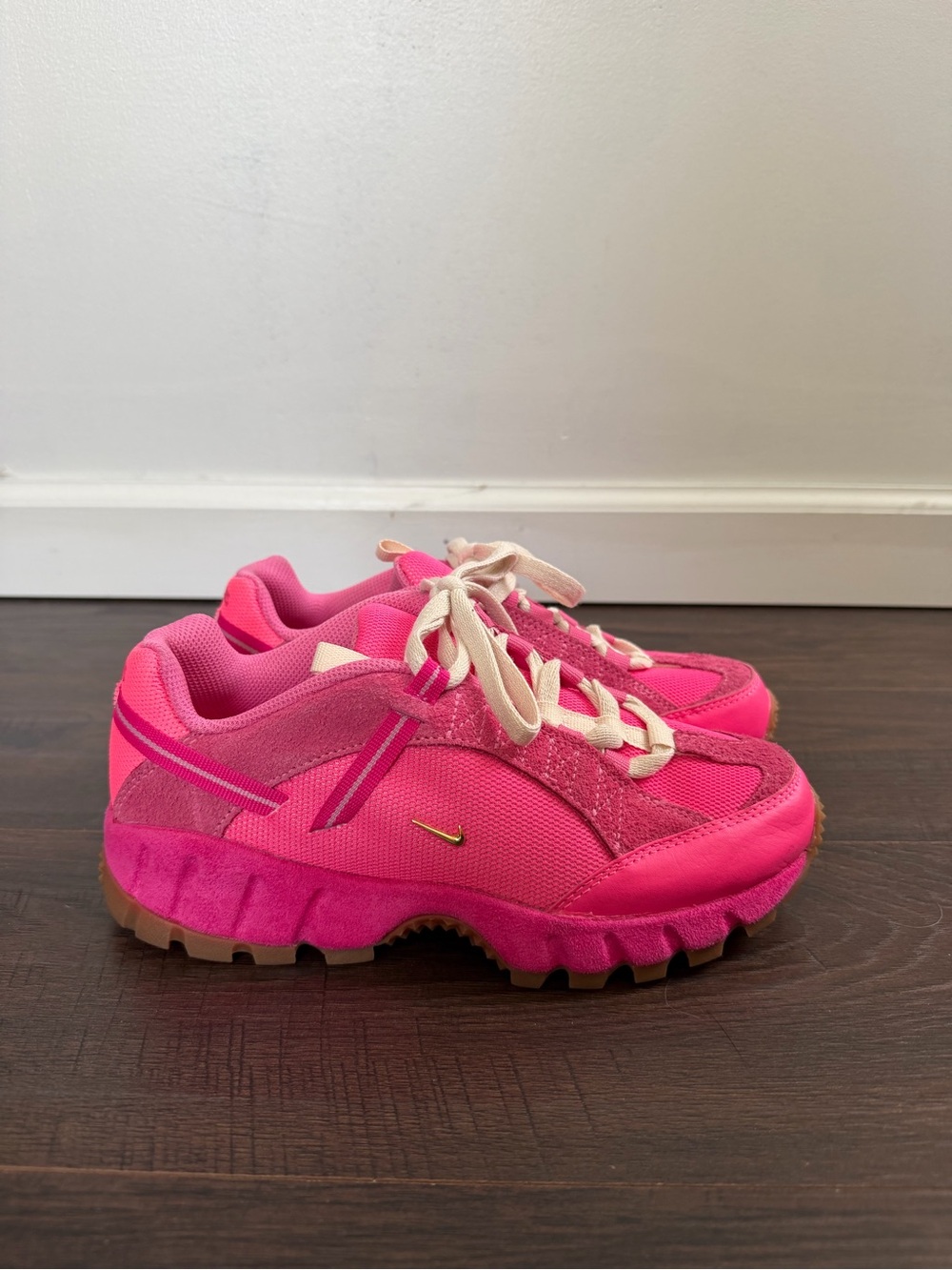 Jacquemus Hot Pink and Cream Platform Sneakers